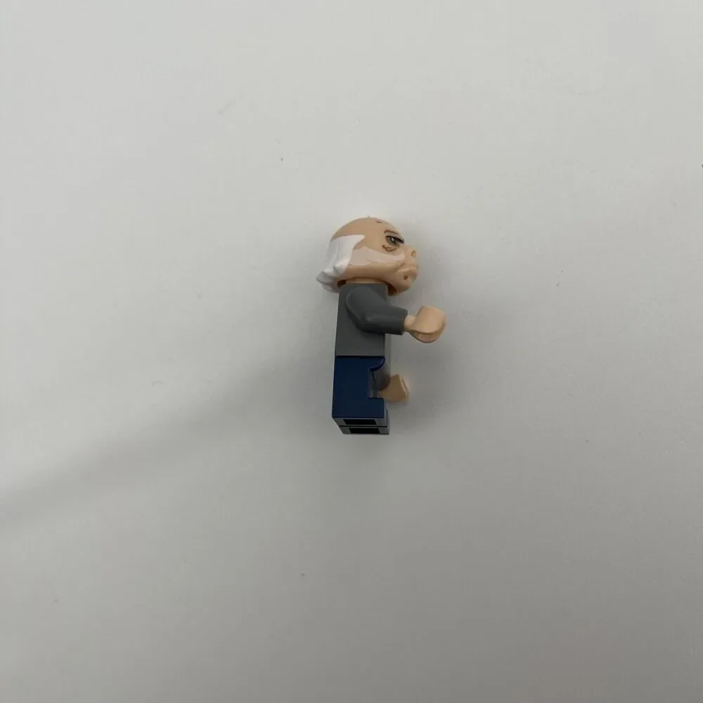 LEGO Star Wars Ugnaught Minifigure Dark Blue Overalls sw0710 75137 Carbon-Freeze